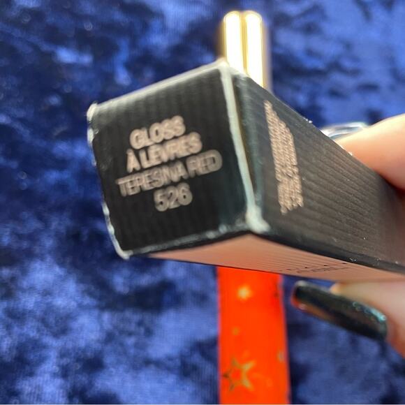 Gucci Plumping Lip Gloss shade Teresina Red 525 - Picture 2 of 2